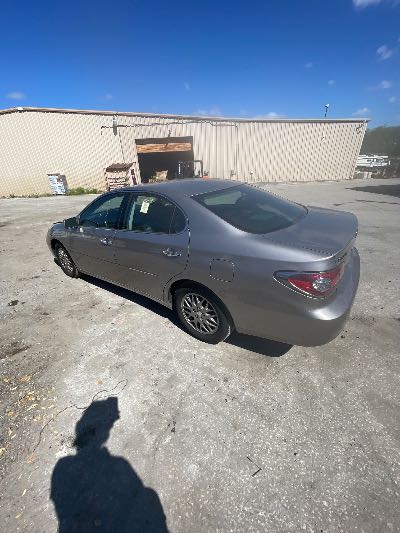 2004 Lexus ES 330 Location - Imports - Row 13 - Stock # H51581