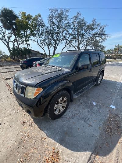 2005 Nissan Pathfinder Location - Imports - Row 5 - Stock # H51615