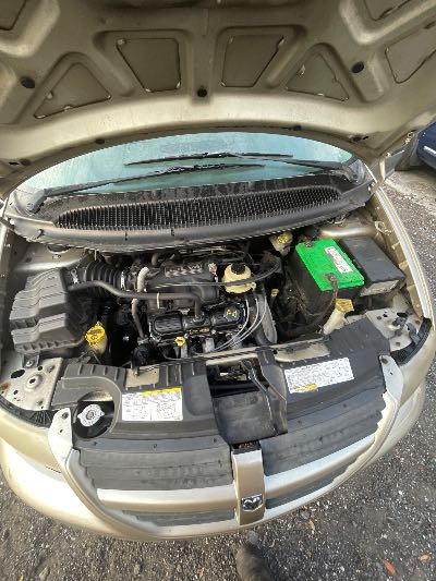 2005 Dodge Grand Caravan Location - Chrysler - Row 41 - Stock # H51626