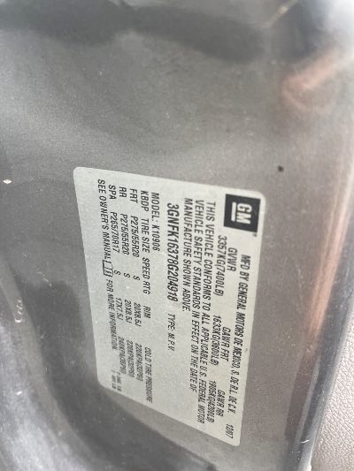 2008 Chevrolet Suburban Location - Large Trucks & Vans - Row 18 - Stock # H51672