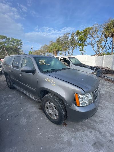 2008 Chevrolet Suburban Location - Large Trucks & Vans - Row 18 - Stock # H51672
