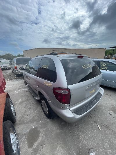 2003 Chrysler Voyager Location - Chrysler - Row 41 - Stock # H51669
