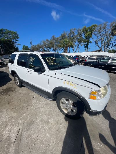 2003 Ford Explorer Location - Ford - Row 32 - Stock # H51692