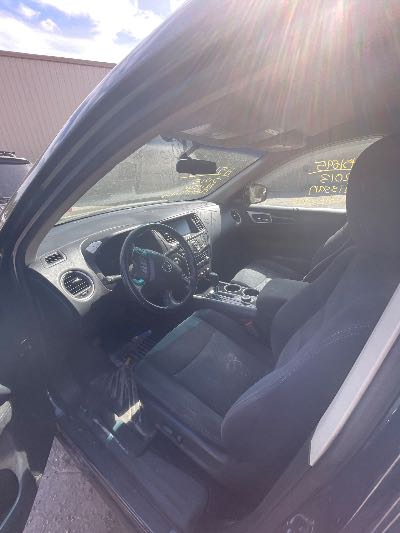 2013 Nissan Pathfinder Location - Imports - Row 43 - Stock # H51695