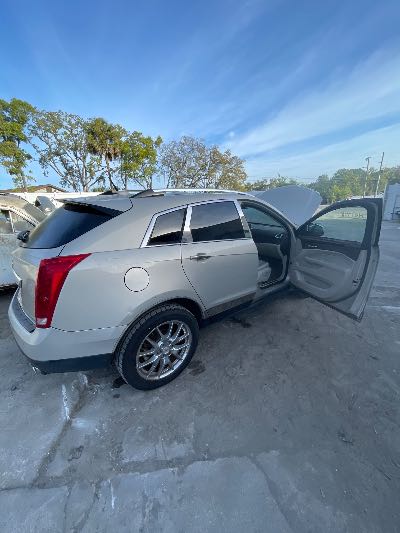 2010 Cadillac SRX Location - GM - Row 35 - Stock # H51718