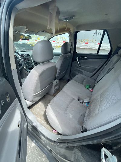 2006 Saturn Vue Location - GM - Row 25 - Stock # H51780