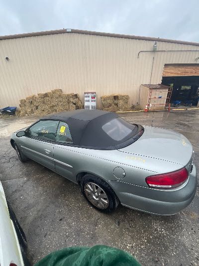 2004 Chrysler Sebring Location - Chrysler - Row 43 - Stock # H51719