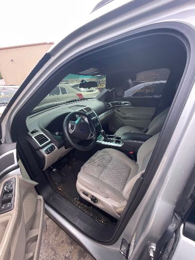 2014 Ford Explorer Location - Ford - Row 32 - Stock # H51784
