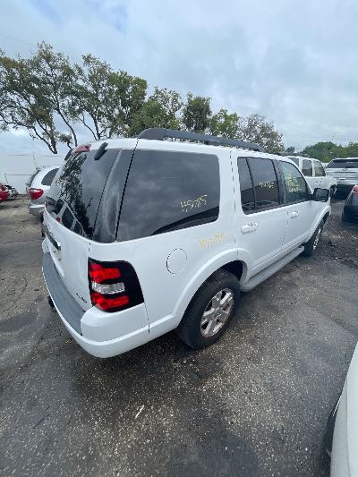 2010 Ford Explorer Location - Ford - Row 32 - Stock # H51785