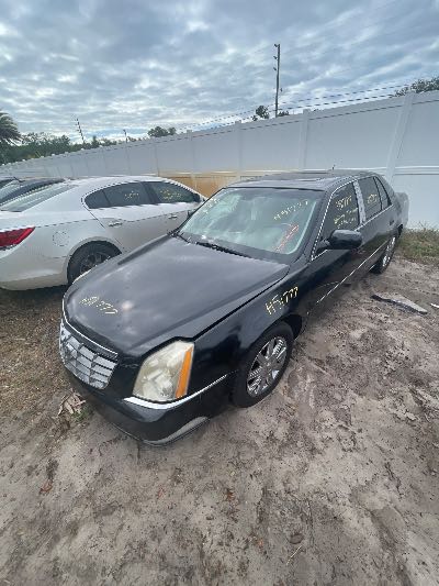 2006 Cadillac DTS Location - GM - Row 26 - Stock # H51777