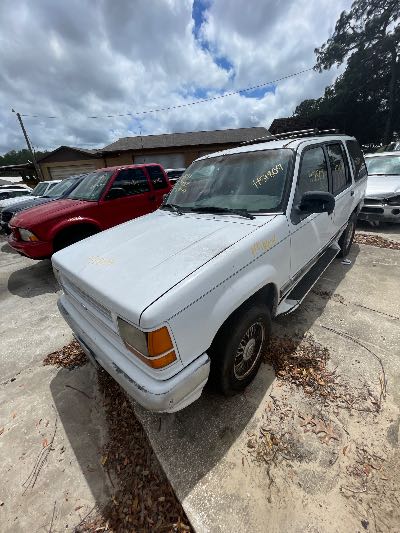 1994 Ford Explorer Location - Ford - Row 33 - Stock # H51809
