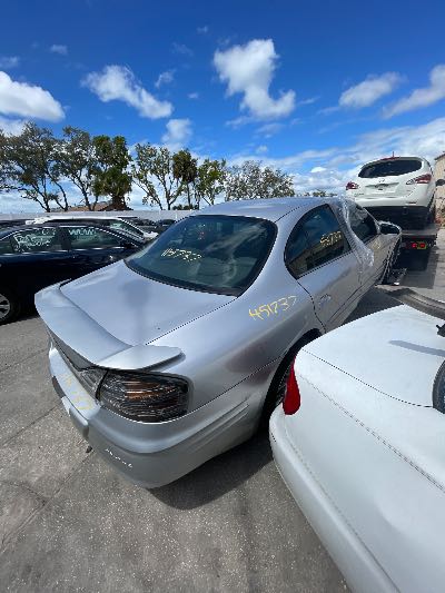 2001 Pontiac Bonneville Location - GM - Row 40 - Stock # H51737