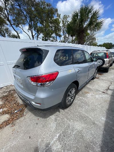 2013 Nissan Pathfinder Location - Imports - Row 6 - Stock # H51857