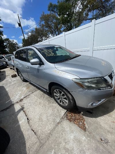 2013 Nissan Pathfinder Location - Imports - Row 6 - Stock # H51857