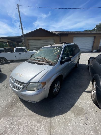 2007 Dodge Grand Caravan Location - Chrysler - Row 44 - Stock # H49276