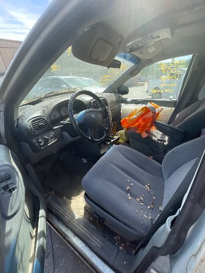 2007 Dodge Grand Caravan Location - Chrysler - Row 44 - Stock # H49276