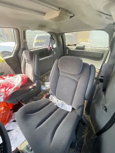2007 Dodge Grand Caravan Location - Chrysler - Row 44 - Stock # H49276
