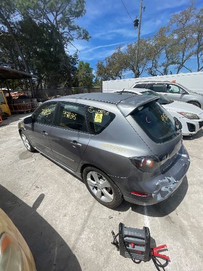 2005 Mazda MAZDA3 Location - Imports - Row 7 - Stock # H51836
