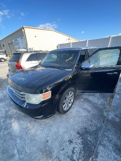 2009 Ford Flex Location - Ford - Row 33 - Stock # H51895