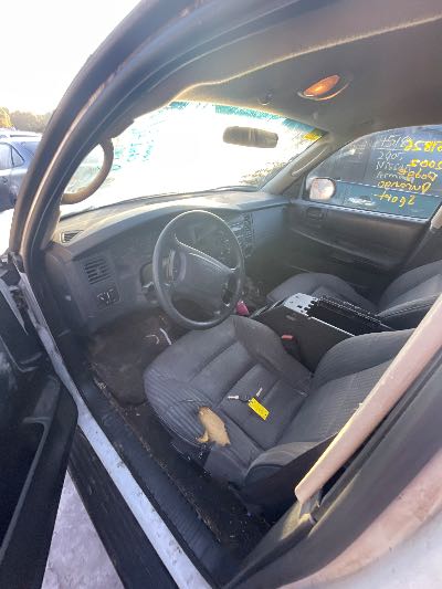 2002 Dodge Durango Location - Chrysler - Row 44 - Stock # H51826