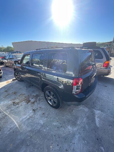 2014 Jeep Patriot Location - Chrysler - Row 44 - Stock # H51902