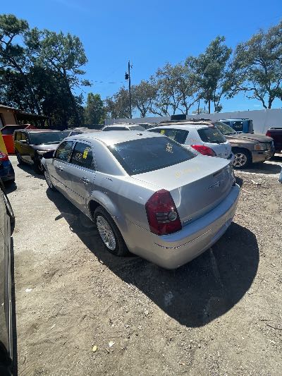2010 Chrysler 300 Location - Chrysler - Row 44 - Stock # H51907