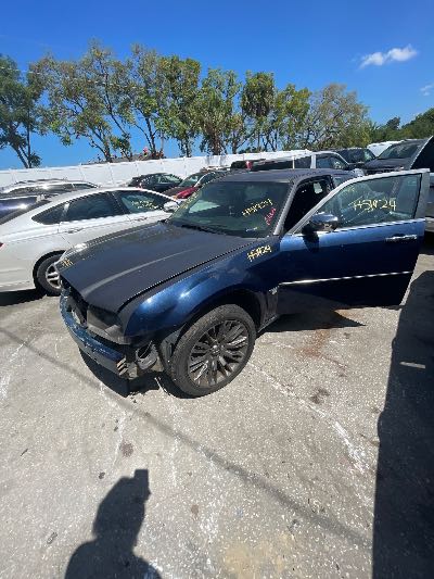 2006 Chrysler 300 Location - Chrysler - Row 44 - Stock # H51924