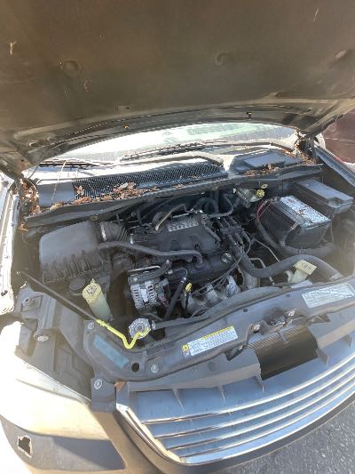 2010 Chrysler Town & Country Location - Chrysler - Row 45 - Stock # H51936