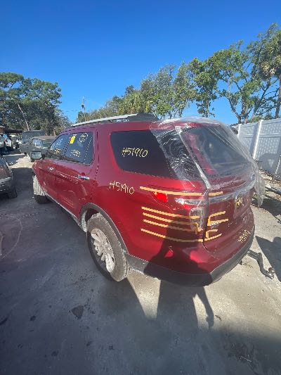 2014 Ford Explorer Location - Ford - Row 34 - Stock # H51910