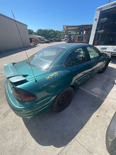1999 Pontiac Grand AM Location - GM - Row 27 - Stock # H51955