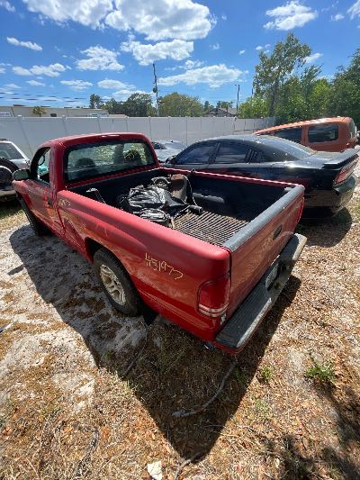 2001 Dodge Dakota Location - Large Trucks & Vans - Row 25 - Stock # H51977