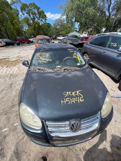 2006 Volkswagen Jetta Location - Imports - Row 15 - Stock # H51946