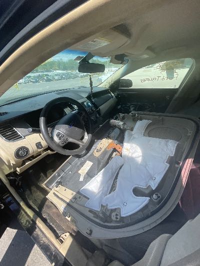 2015 Ford Taurus Location - Ford - Row 34 - Stock # H52056