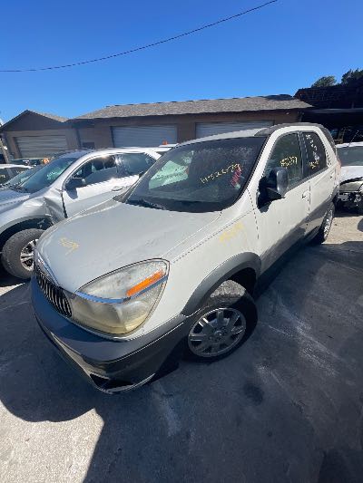 2004 Buick Rendezvous Location - GM - Row 28 - Stock # H52079