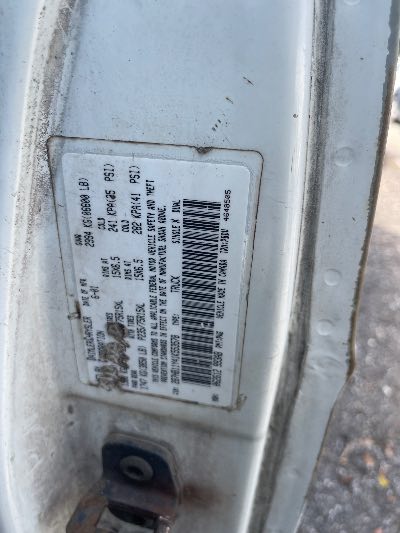 2001 Dodge Ram Van Location - Large Trucks & Vans - Row 25 - Stock # H52113