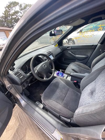 2005 Honda Civic Location - Imports - Row 18 - Stock # H52106