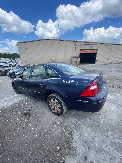 2005 Ford Five Hundred Location - Ford - Row 35 - Stock # H52023