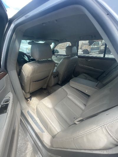 2007 Cadillac DTS Location - GM - Row 30 - Stock # H52139
