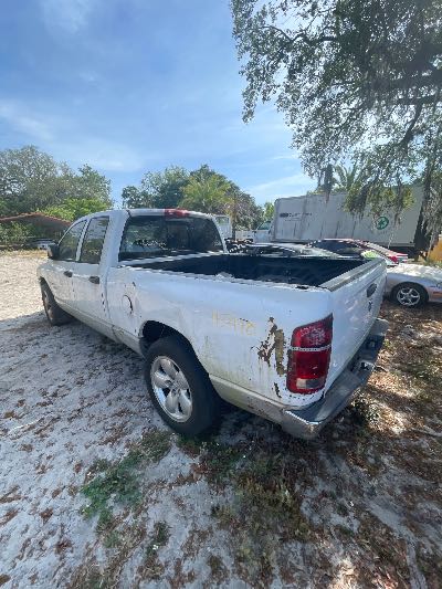 2005 Dodge Ram 1500 Location - Large Trucks & Vans - Row 26 - Stock # H52140