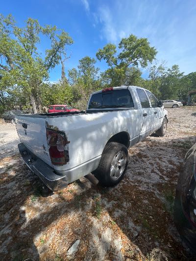 2005 Dodge Ram 1500 Location - Large Trucks & Vans - Row 26 - Stock # H52140