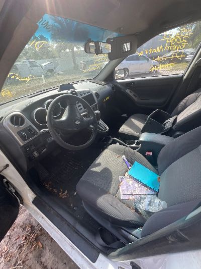 2004 Toyota Matrix Location - Imports - Row 18 - Stock # H52103