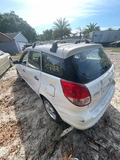 2004 Toyota Matrix Location - Imports - Row 18 - Stock # H52103