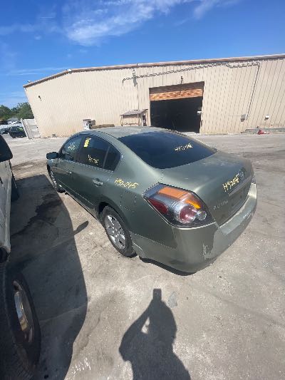 2007 Nissan Altima Location - Imports - Row 16 - Stock # H52045