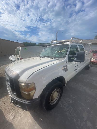 2010 Ford F-350 SD Location - Large Trucks & Vans - Row 25 - Stock # H52153
