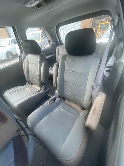 2004 Mazda MPV Location - Imports - Row 17 - Stock # H52133