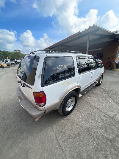 2001 Ford Explorer Location - Ford - Row 36 - Stock # H52168