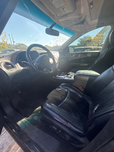 2013 Infiniti JX Location - Imports - Row 19 - Stock # H52172