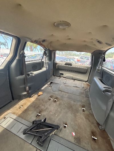 2006 Dodge Grand Caravan Location - Chrysler - Row 47 - Stock # H52195