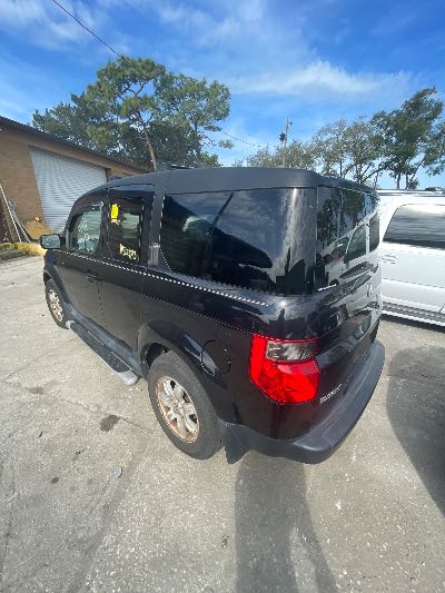 2006 Honda Element Location - Imports - Row 24 - Stock # H52170