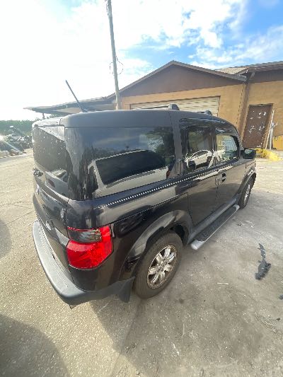 2006 Honda Element Location - Imports - Row 24 - Stock # H52170